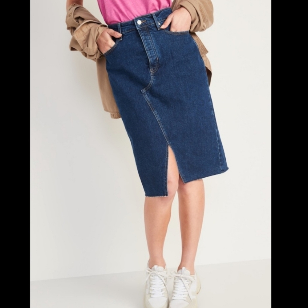 Old Navy Higher High-Waisted ButtonFly Dark Wash Jean Pencil Skirt